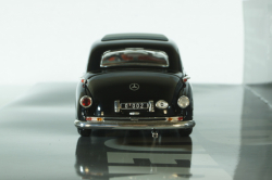 Mercedes 300B (W186 III) 1955 Konrad Adenauer, 436039000, Minichamps 1:43