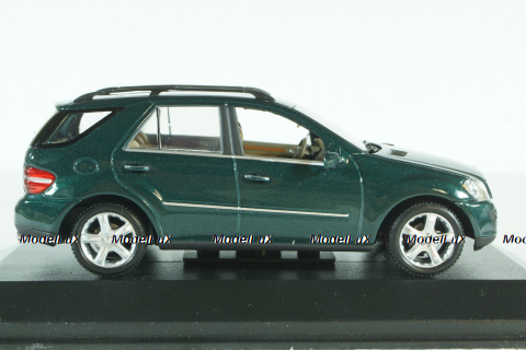 Mercedes ML500  (W164) 2005 darkgreen, 400034500, Minichamps 1:43