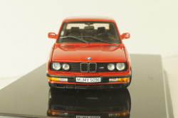 BMW M5 (E28), red, 55151, Autoart 1:43