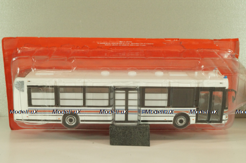 Irisbus Agora Police Nationale 2002, bus, AUTOBUS DAL MONDO №77, Hachette 1:43