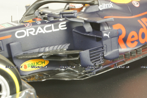 Red Bull Racing Honda RB16B, Max Verstappen Winner Emilia Romagna GP 2021 Formula 1, Minichamps 1:18