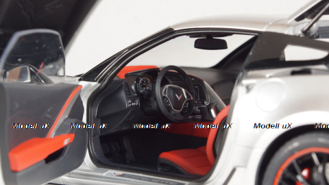 Chevrolet Corvette C7 Z06 blade silver, 71258, Auto Art 1:18