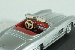 Mercedes 300 SL Roadster 1959 silver metallic, 400039030, Minichamps 1:43
