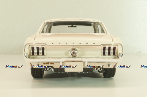 Ford Mustang 1967, beige, 13642, Greenlight 1:18