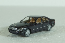 Mercedes S500 W220, Dark blue Wiking 1:87