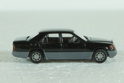 Mercedes E320 W124, Black, Wiking 1:87 
