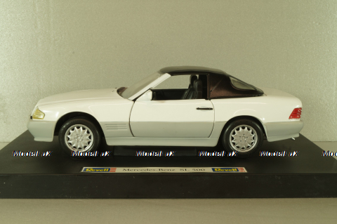Mercedes-Benz SL 500 Cabriolet (R129) 1989, white, 08928, Revell 1:18