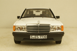 Mercedes 190E 1984, 183820, Norev 1:18