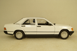 Mercedes 190E 1984, 183820, Norev 1:18