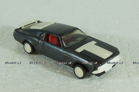 Ford Mustang BOSS, фабрика Мир, г. Минск, 1:43