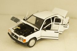 Mercedes 190E 1984, 183820, Norev 1:18