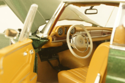 Mercedes S-Klass 250SE Coupe (W111) 1965, 183764, Norev 1:18