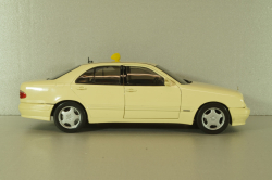 Mercedes-Benz E320 (W210)  Limousine taxi 2001, beige, Sun Star 1:18