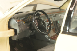 Mercedes-Benz E320 (W210)  Limousine taxi 2001, beige, Sun Star 1:18