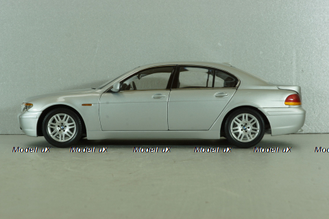 BMW 745i (E65) 2001, silver, 80430027858, Kyosho 1:18