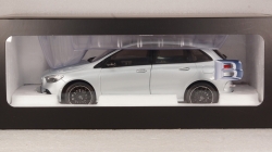 Mercedes B-Klasse (W247), silver, Z-Models 1:18 