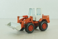 O&K L4 Wheel Loader, red/white, NZG 1:50