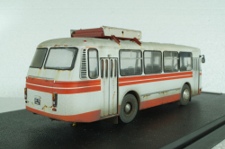 Лаз-695Н, бело-красный, Improved Models 1:43