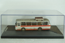 Лаз-695Н, бело-красный, Improved Models 1:43