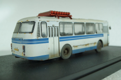 Лаз-695Н "уставший", бело-синий, Improved Models 1:43