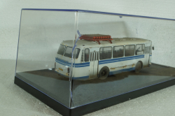 Лаз-695Н "уставший", бело-синий, Improved Models 1:43