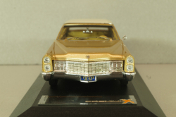 Cadillac Fleetwood Sixty Special Brougham 1967, Champagne, PRD0013, PremiumX 1:43