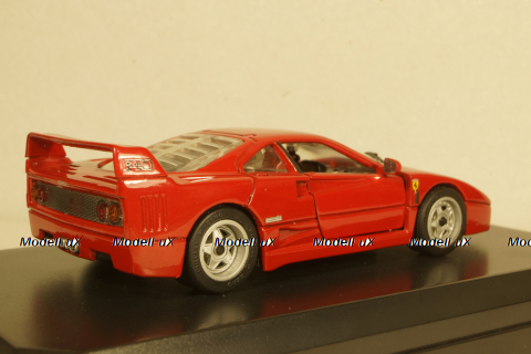 Ferrari F40, Detail Cars 1:43