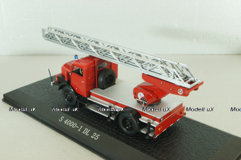 IFA S4000-1 DL25 Fire Engine , Atlas 1:43
