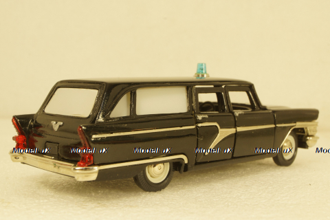 Газ-13С Чайка, Медицинский, Конверсия  СССР 1:43