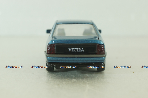 Opel Vectra (A) GL sedan 1988, blue, Gama 1:43