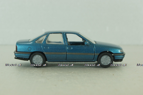 Opel Vectra (A) GL sedan 1988, blue, Gama 1:43