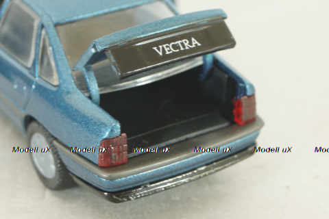 Opel Vectra (A) GL sedan 1988, blue, Gama 1:43