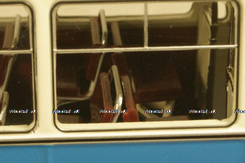 Лиаз-677М бело-синий, DEMPRICE 1:43 