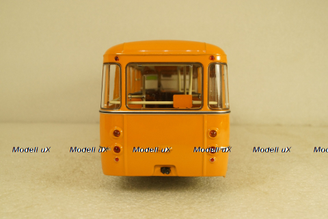 Лиаз-677М охра, Classicbus 1:43