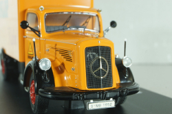 Mercedes-Benz L6600 truck "Dunlop" 1950, orange, 03021, Schuco 1:43