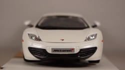 McLaren MP4-12C metallic-white, 18-21074, Bburago 1:24