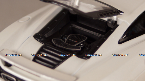 McLaren MP4-12C metallic-white, 18-21074, Bburago 1:24