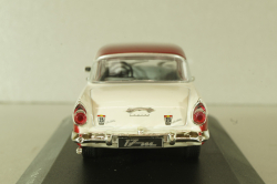Ford Taunus 17M (P2) white/red, WB190, WhiteBox 1:43