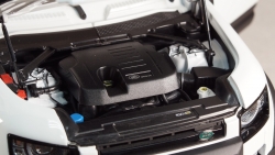 Land Rover Defender 110 with Roof Pack 2020 Fuji White, Almost Real 1:18