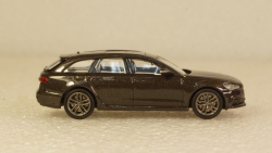 Audi A6 Avant 2018 brown metallic, 870018111, Minichamps 1:87