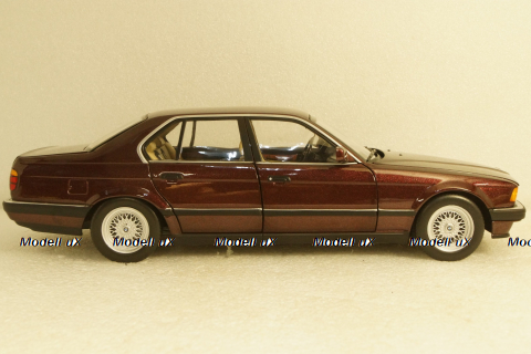 BMW 730i (E32) 1986 red, 100023007, Minichamps 1:18