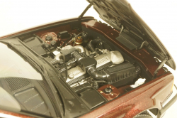 BMW 730i (E32) 1986 red, 100023007, Minichamps 1:18