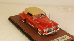 Cadillac Series 62 Sedan Convertible Red Closed top 1941, GLM119202, GLM Models 1:43