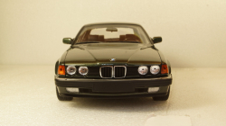 BMW 730I (E32) 1986 Green Metallic, 100023004, Minichamps 1:18