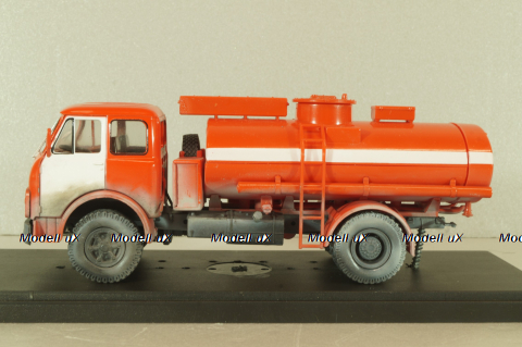 АЦ-8-5334, пожарный на шасси Маз-5334, со следами эксплуатации, Improved models 1:43