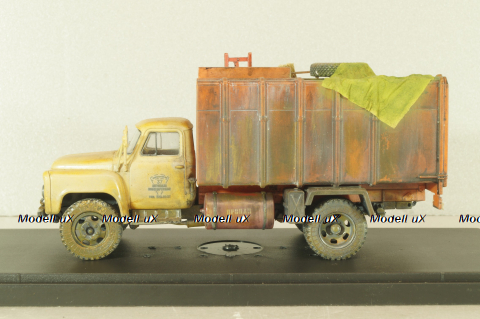 КО-413(52) мусоровоз на шасси Газ-52, со следами эксплуатации, Improved models 1:43