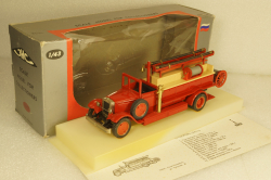 Зис-11 Автодоровец, Ломо 1:43