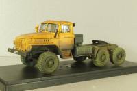 Урал-44202 тягач, со следами эксплуатации, Improved models 1:43