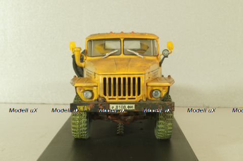 Урал-44202 тягач, со следами эксплуатации, Improved models 1:43