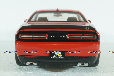 Dodge Challenger R/T Scat Pack Widebody 2020 red, 1805702, Solido 1:18